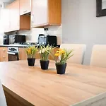 Holiday home New! 3br In Traynor Square Catterick Bridge