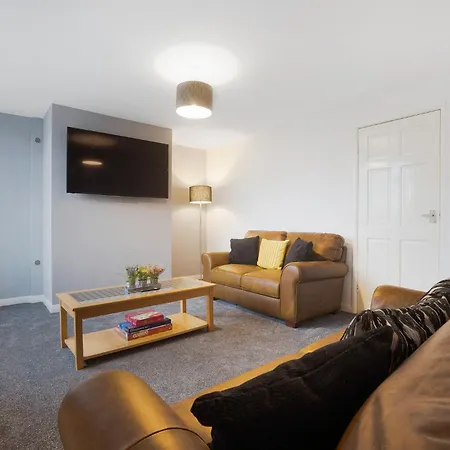 New! 3br In Traynor Square * 캐터릭 브리지